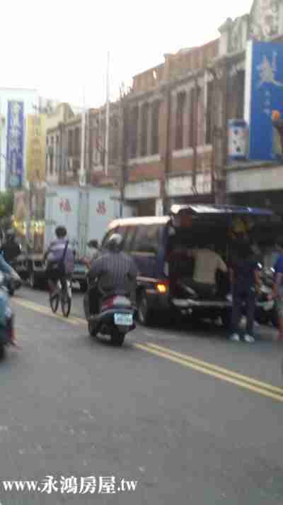 售南投縣草屯鎮和平店面店面8,100萬